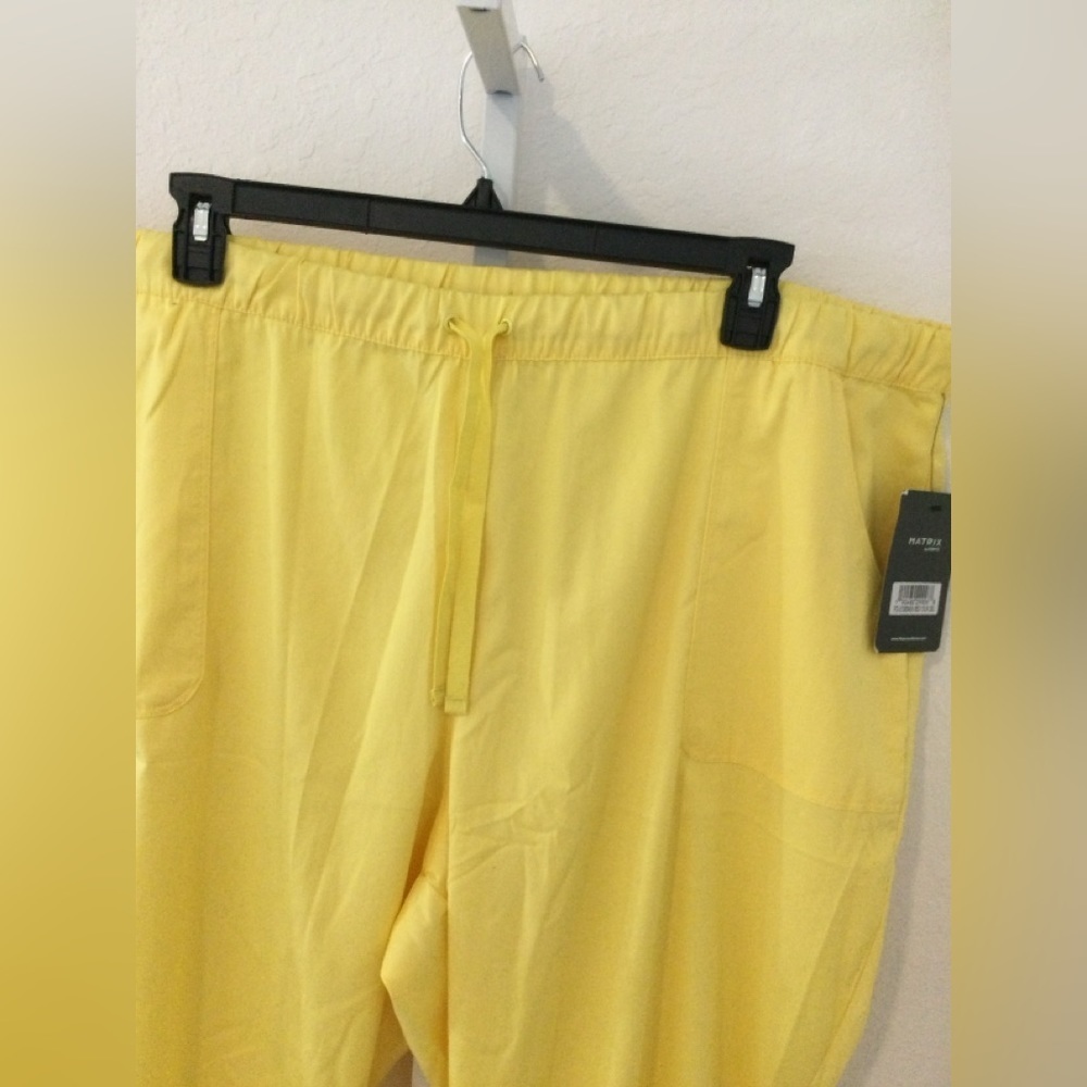 Matrix by Maeven semi jogger scrub trousers sunshine yellow Woman’s 3X - Picture 5 of 13